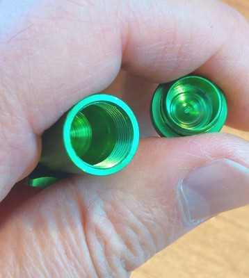 Снимка 4 за Метален Контейнер с Дозатор