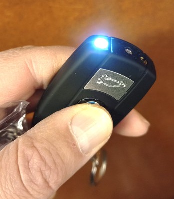 Снимка 5 за Запалка с Фенерче BMW