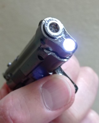 Снимка 3 за Запалка с Фенерче ПИСТОЛЕТ